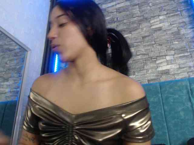 skinny-brenda webcam
