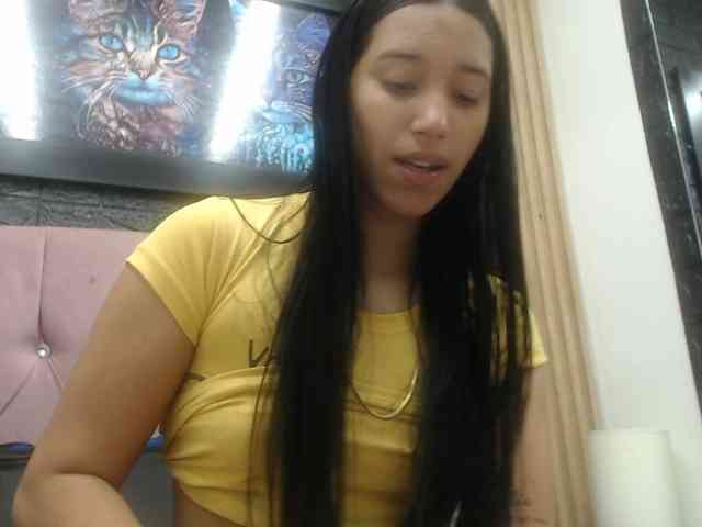 skinny-brenda webcam