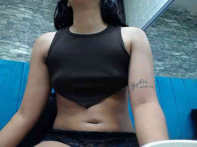 skinny-brenda webcam