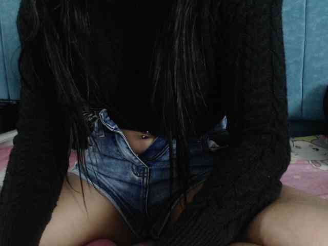 skinny-brenda webcam