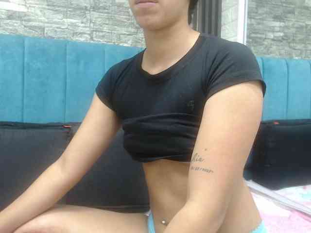 skinny-brenda webcam