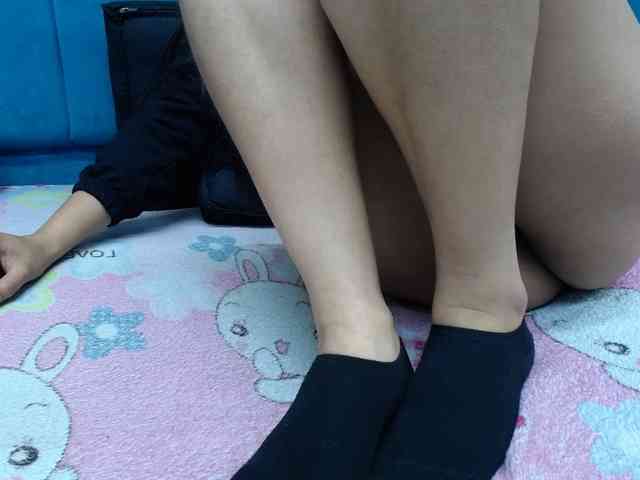 skinny-brenda webcam