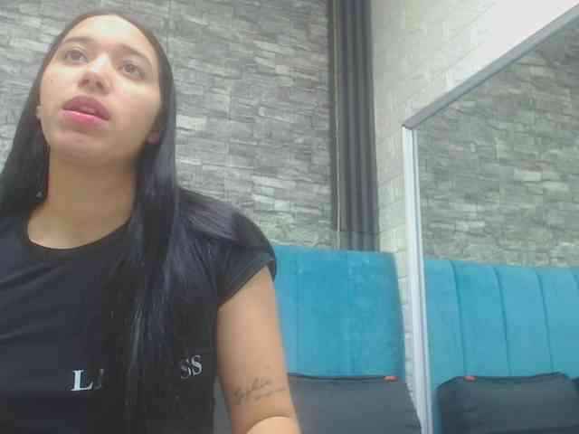 skinny-brenda webcam