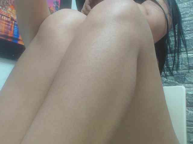 skinny-brenda webcam