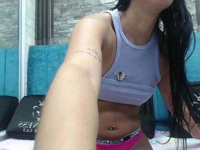 skinny-brenda webcam