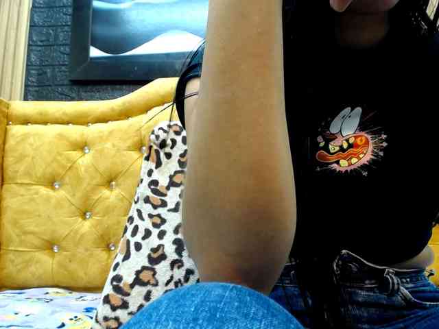 skinny-brenda webcam