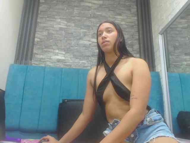 skinny-brenda webcam