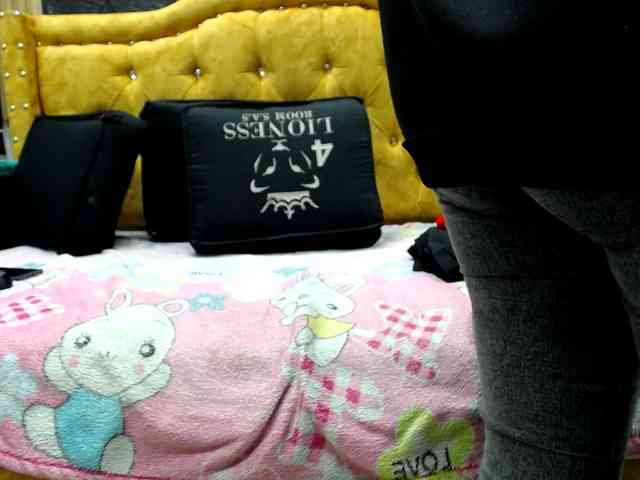 skinny-brenda webcam