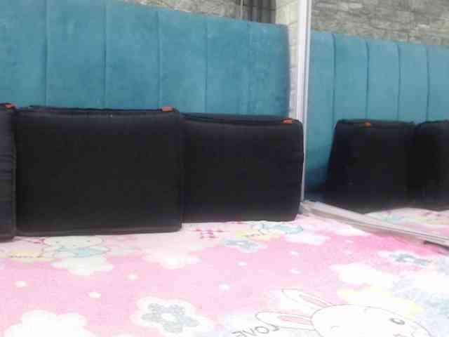 skinny-brenda webcam