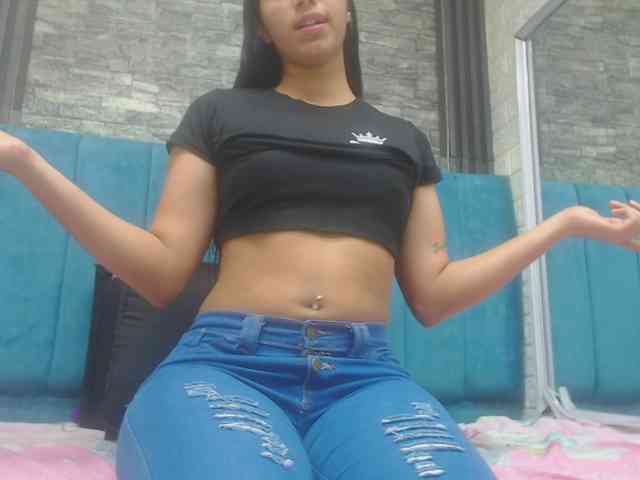 skinny-brenda webcam