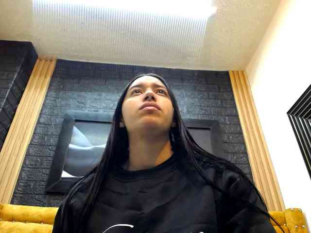 skinny-brenda webcam