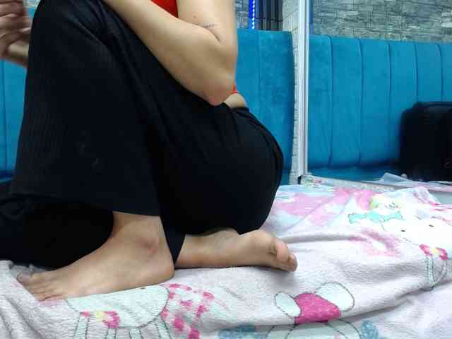 skinny-brenda webcam