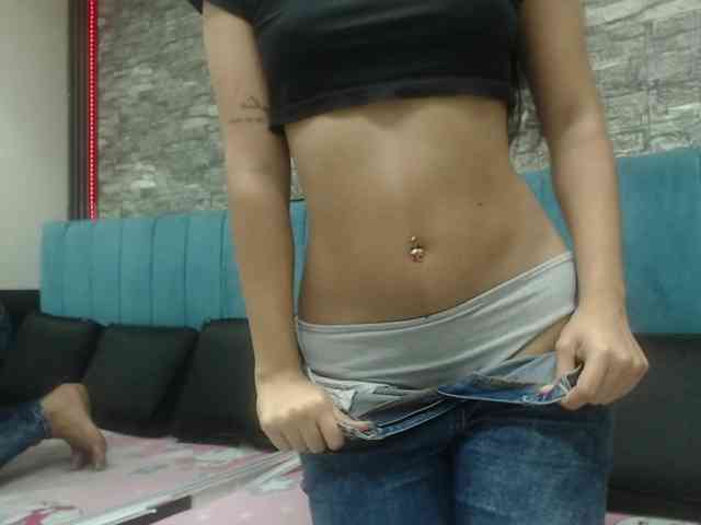 skinny-brenda webcam