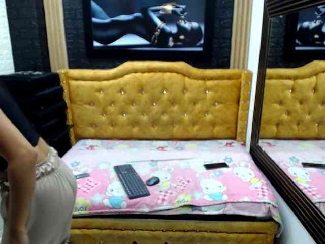 skinny-brenda webcam