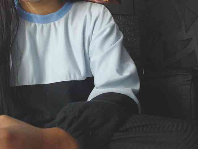 skinny-brenda webcam