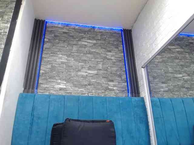 skinny-brenda webcam