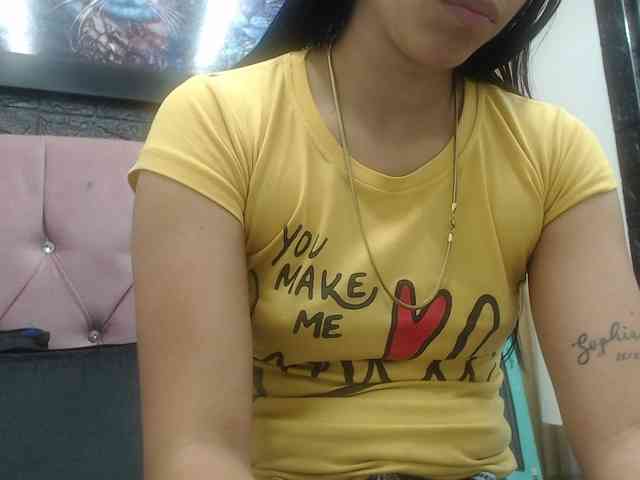 skinny-brenda webcam