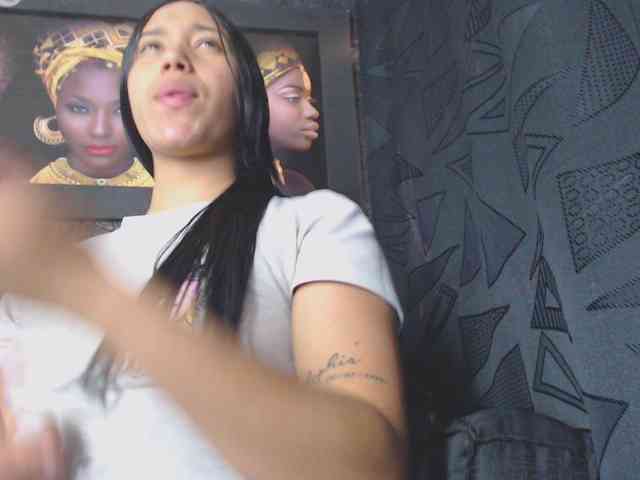 skinny-brenda webcam