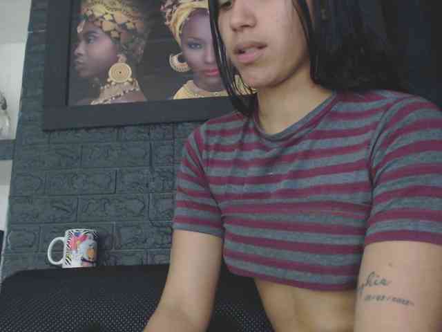 skinny-brenda webcam