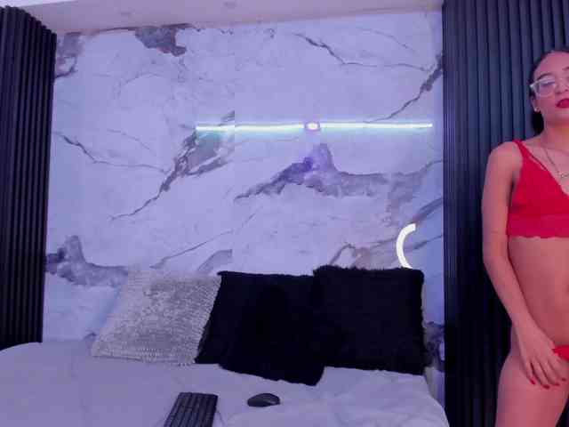 AfroditaEvans webcam