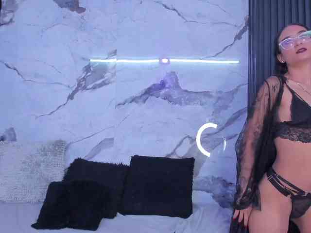 AfroditaEvans webcam