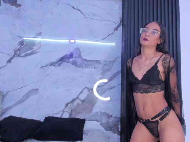 AfroditaEvans webcam