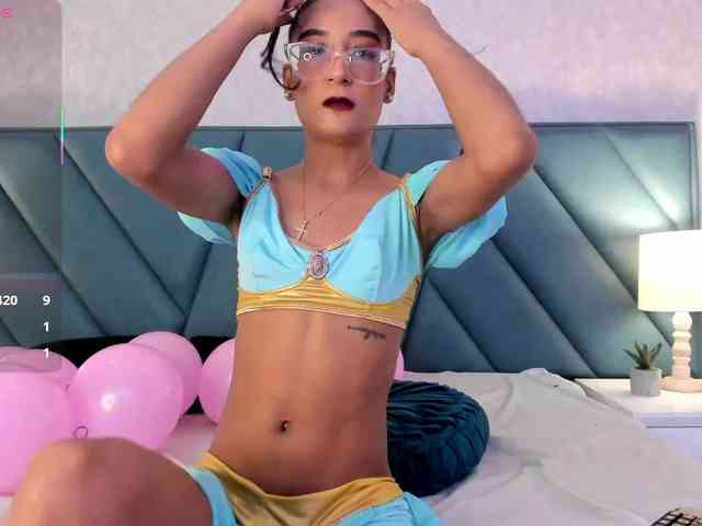 AfroditaEvans webcam
