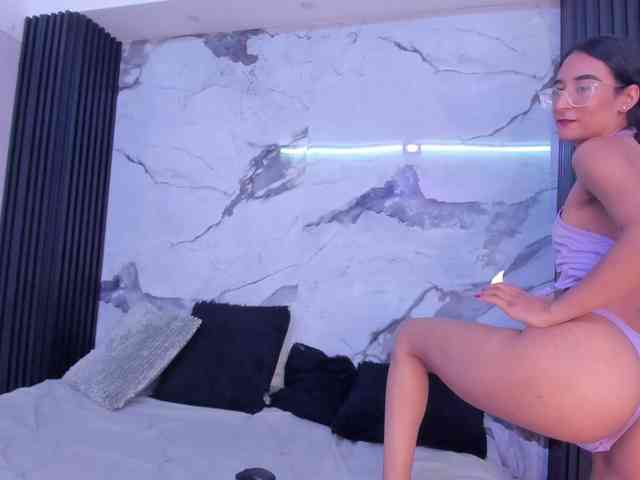 AfroditaEvans webcam
