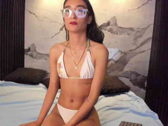 AfroditaEvans webcam