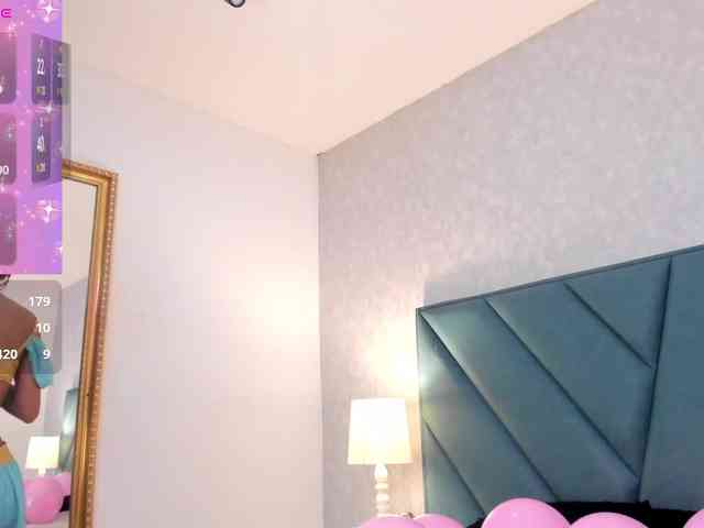 AfroditaEvans webcam
