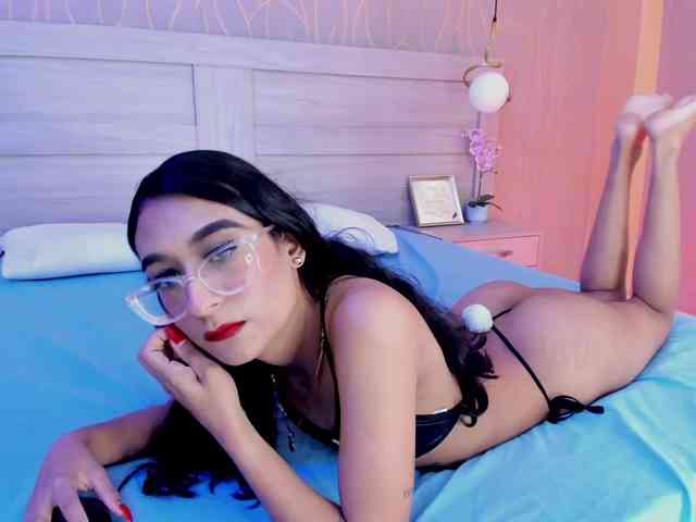 AfroditaEvans webcam