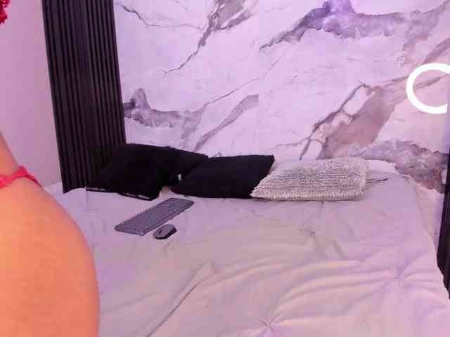 AfroditaEvans webcam