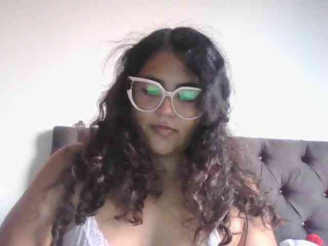 CarolinneX Live Webcam on BongaCams
