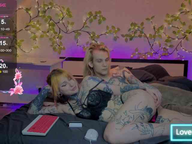 shnesyne Live Webcam on BongaCams