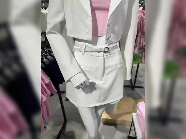 MiaSugar's BongaCams show and profile