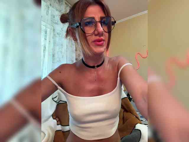 MiaSugar webcam