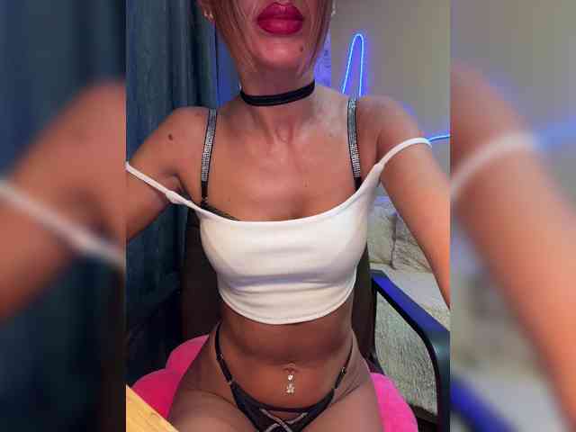 Daria_Desire webcam