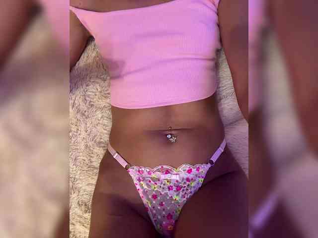 Daria_Desire webcam