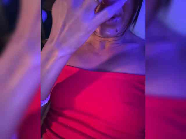 Daria_Desire webcam