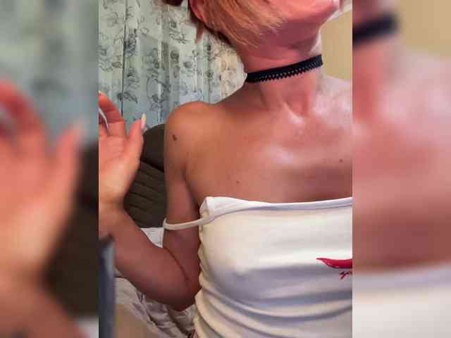 MiaSugar webcam