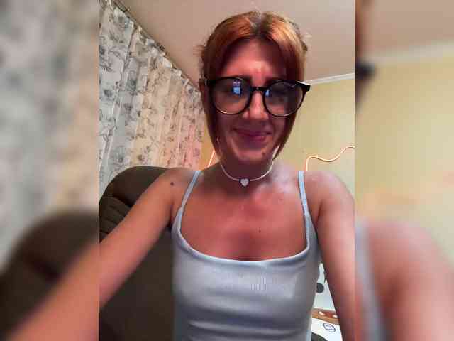 MiaSugar webcam