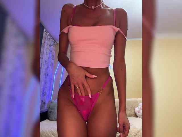Daria_Desire webcam