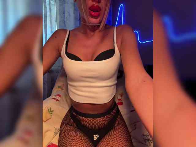 Daria_Desire webcam