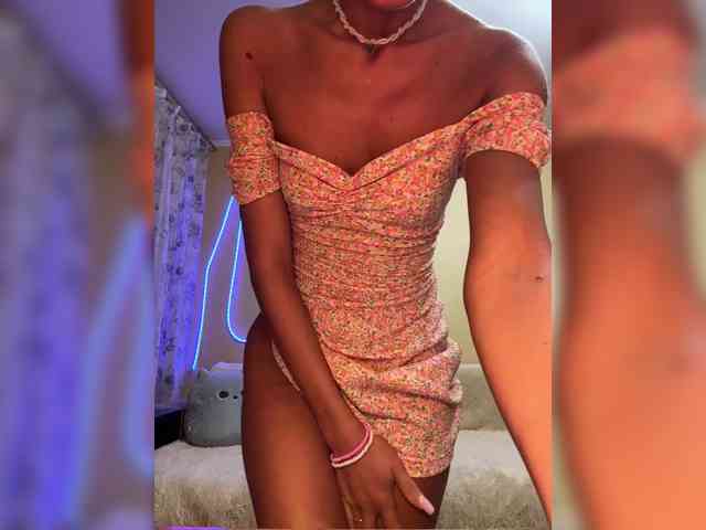 Daria_Desire webcam