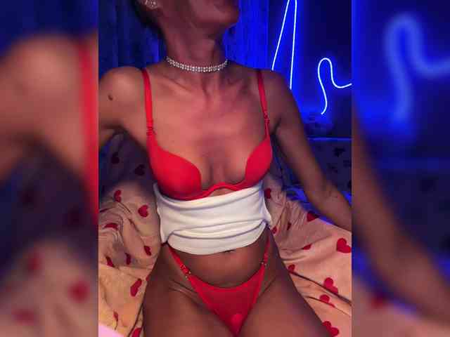 Daria_Desire webcam