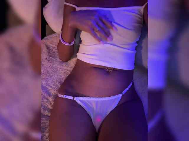 Daria_Desire webcam