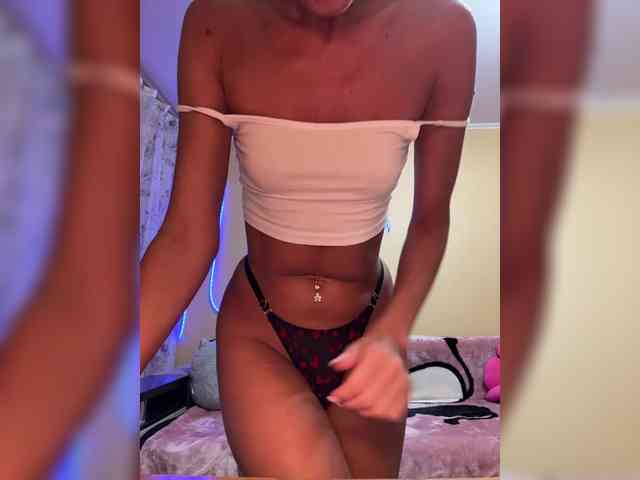 Daria_Desire webcam