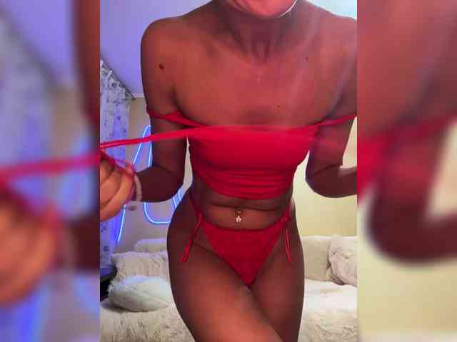Daria_Desire webcam