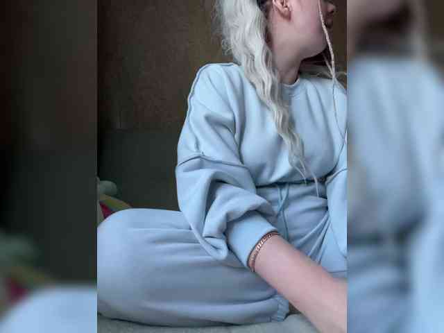 Umochka52 webcam