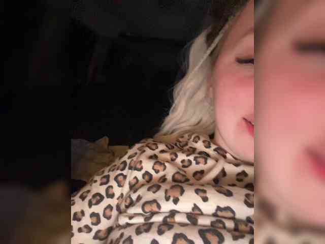 Umochka52 webcam